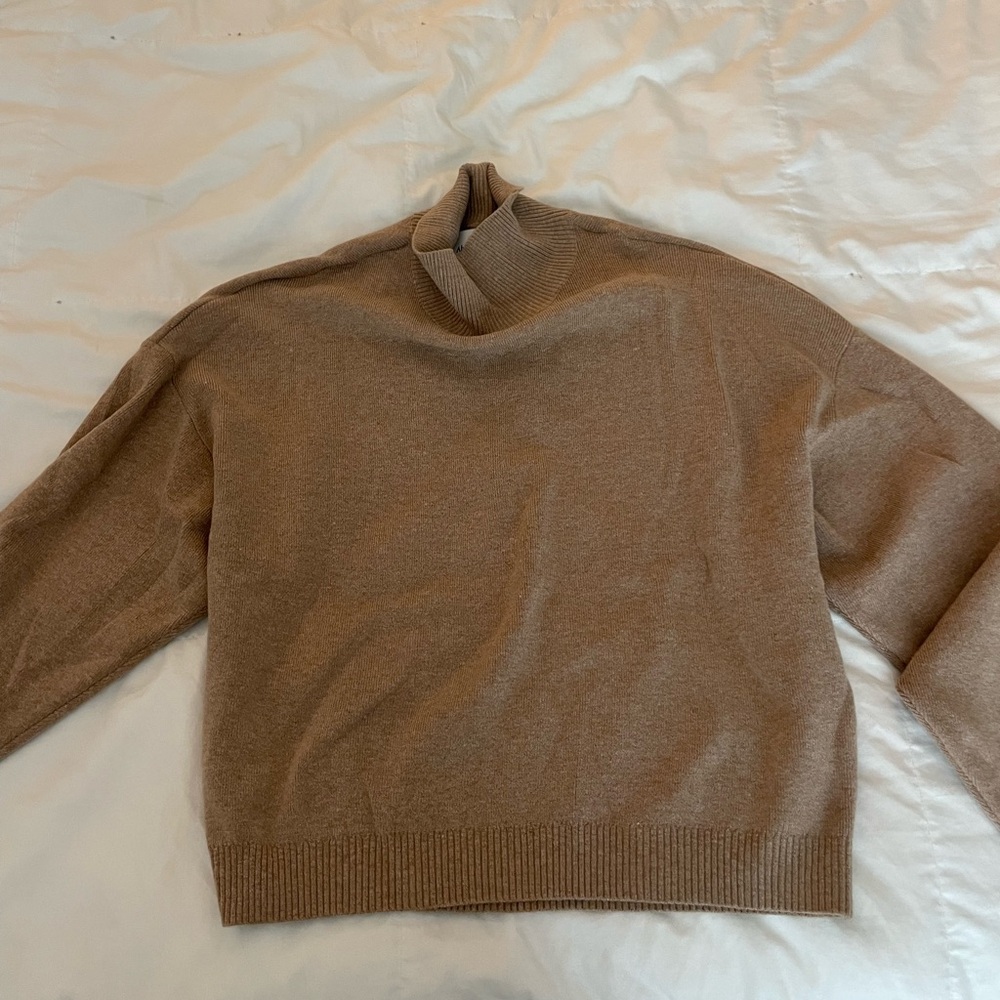 Abercrombie & Fitch Camel Brown Cashmere Sweater